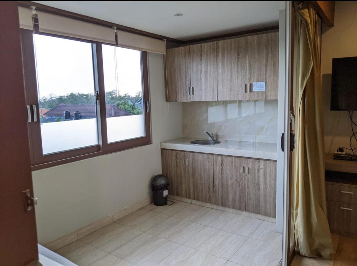 Puri Sabina Bed & Breakfast Jimbaran Εξωτερικό φωτογραφία